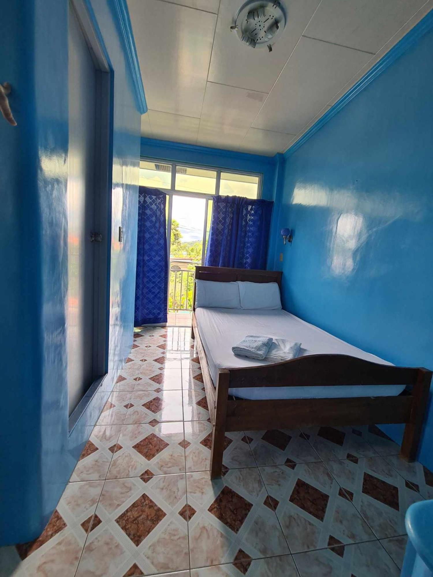 Drossgold Pension House Tubigon Екстер'єр фото